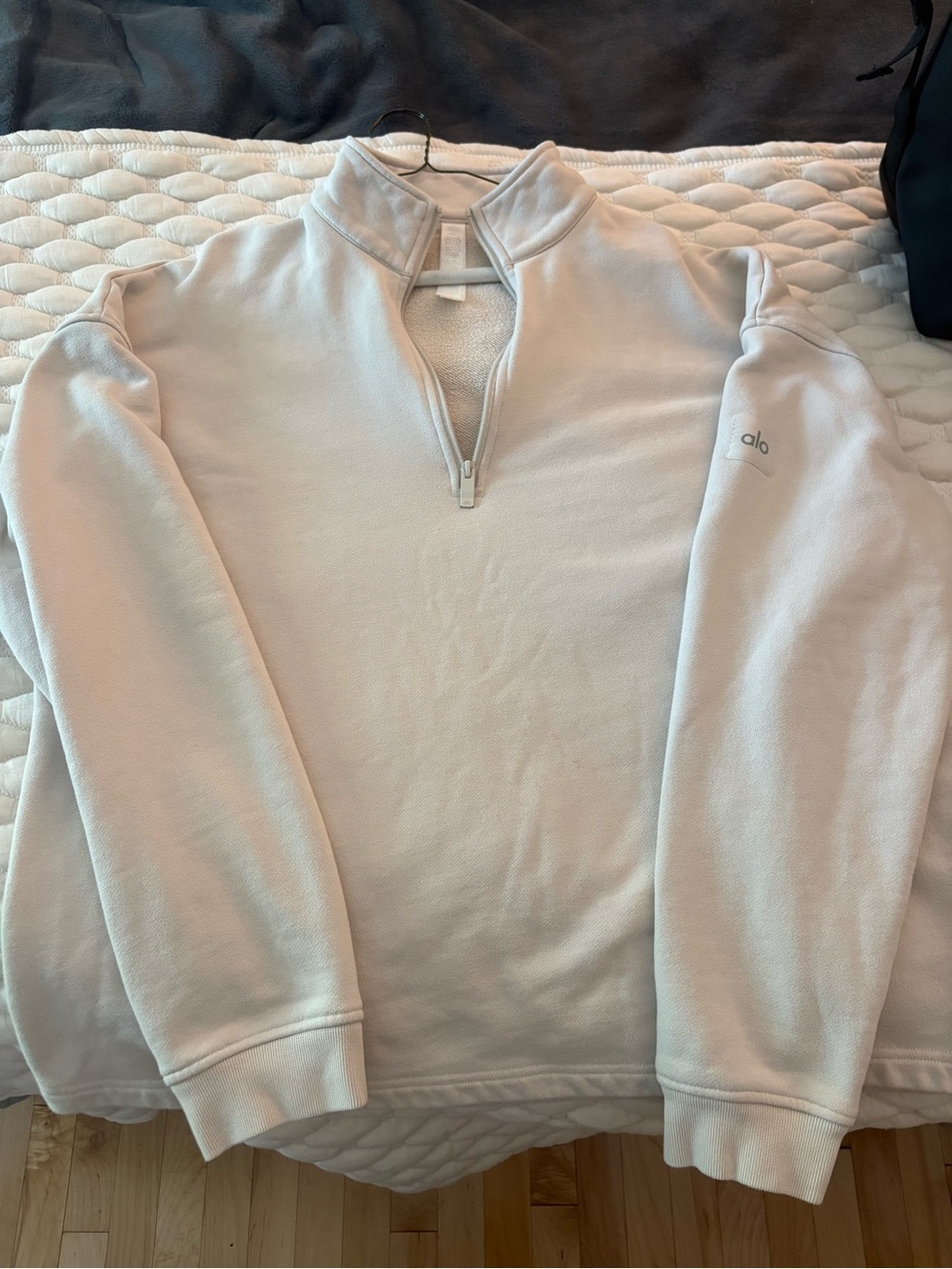 Alo Men's Half-Zip Pullover Sweater Size L